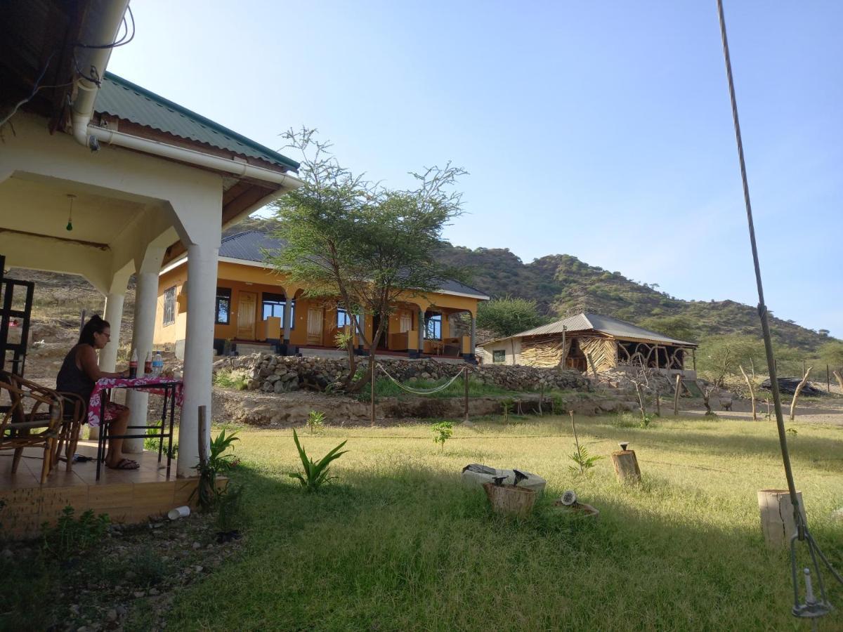 Lake Natron Maasai Guesthouse Mtowabaga Εξωτερικό φωτογραφία