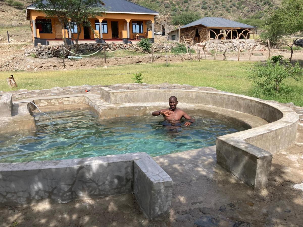 Lake Natron Maasai Guesthouse Mtowabaga Εξωτερικό φωτογραφία