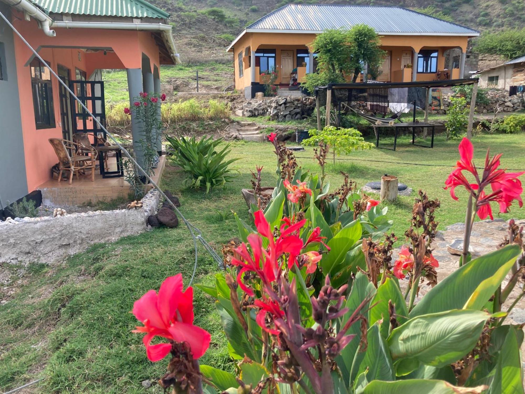 Lake Natron Maasai Guesthouse Mtowabaga Εξωτερικό φωτογραφία
