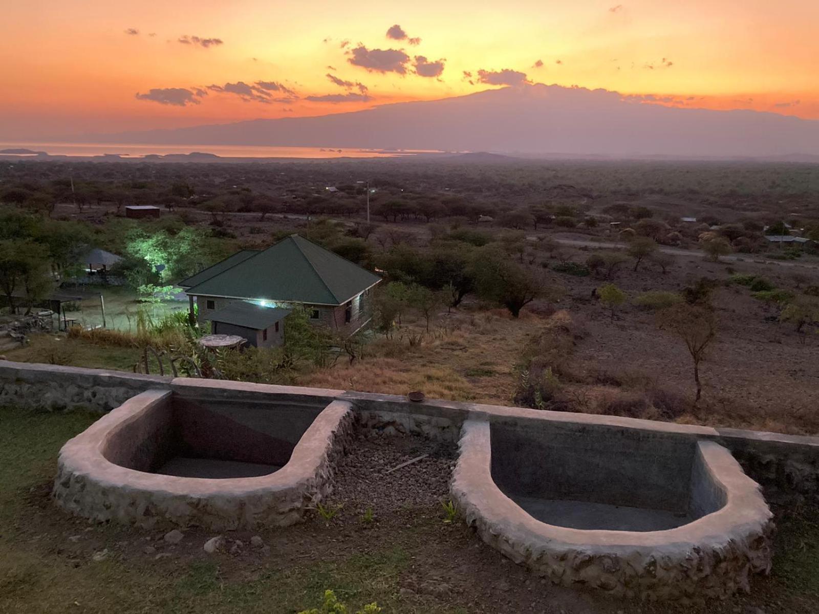 Lake Natron Maasai Guesthouse Mtowabaga Εξωτερικό φωτογραφία